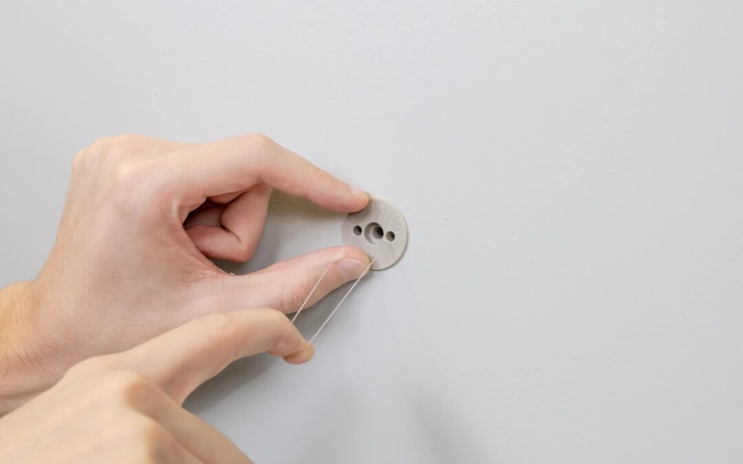 How to Insert an Anchor into a Wall in 5 Easy Steps