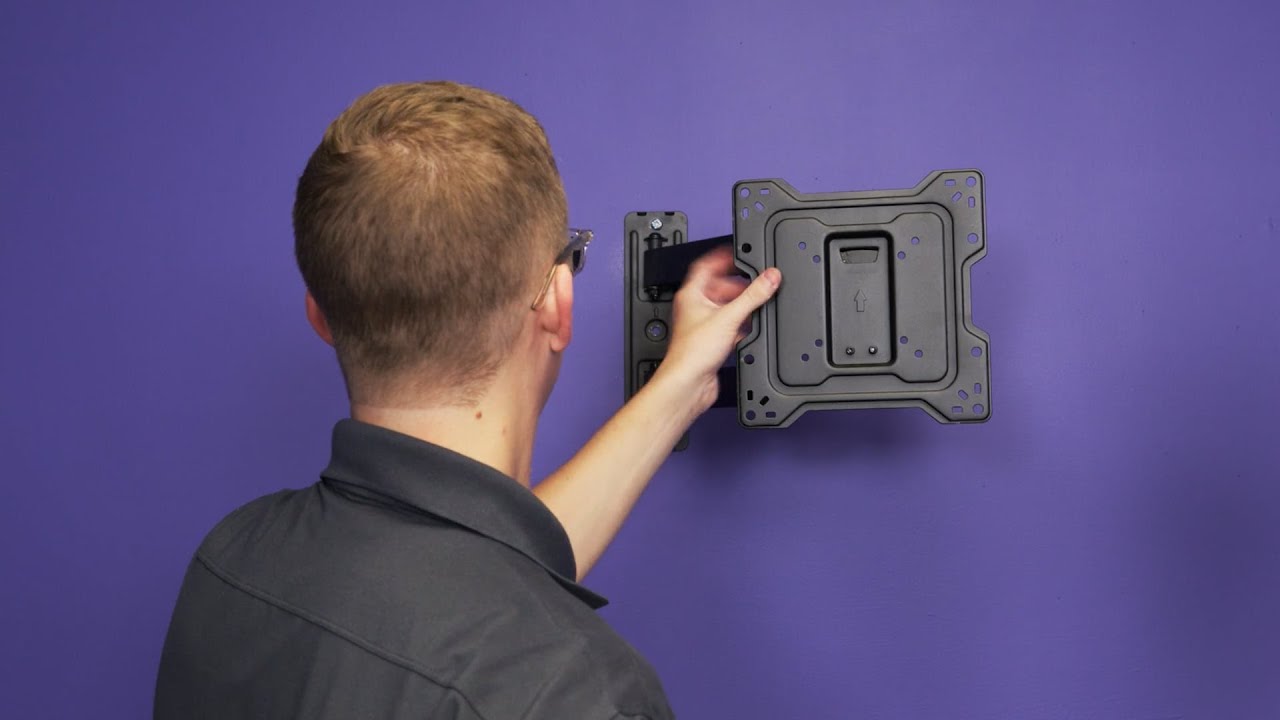 Leveling a wall bracket on drywall